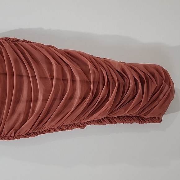 House of CB Tibi Ruched Dress - Picture 4 of 12